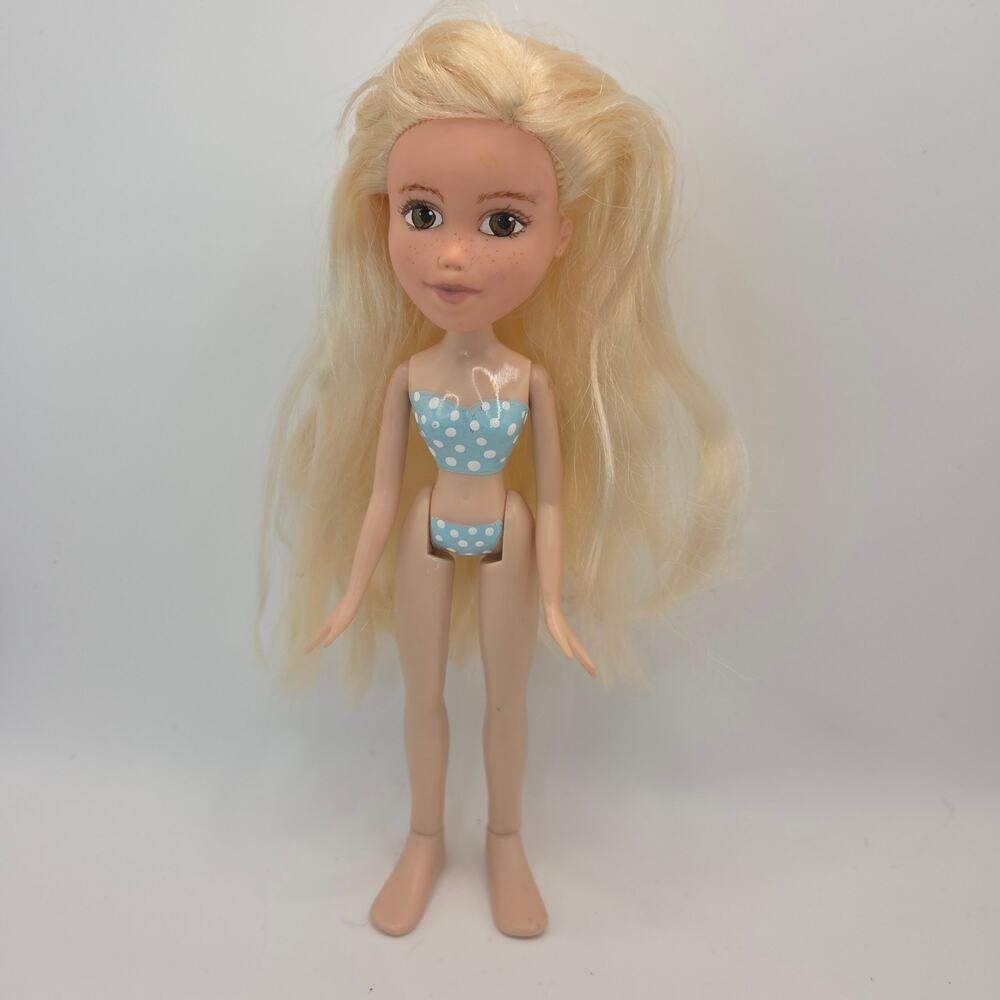 Vintage Custom OOAK Tree Change Style Make Under Bratz Cloe Doll